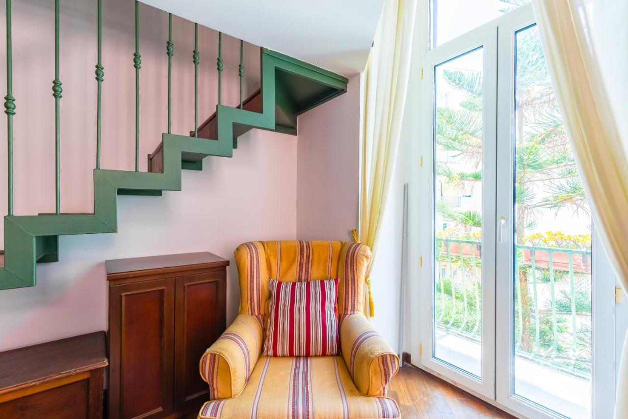 Grand Classic Apartment At San Martino By Napoliapartments Exterior photo